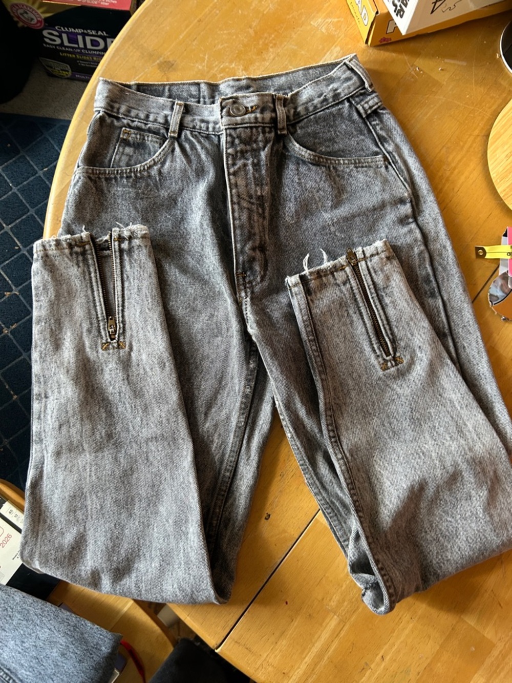 Women’s Stonewash  Grey Denim Jeans.